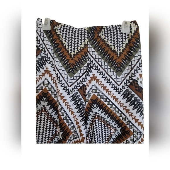 XL Geometric Aztec Wide Leg Pants - Picture 3 of 6